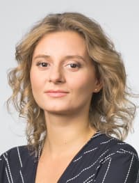 https://raexpert.ru/database/person/pyreva_nataliya.jpg